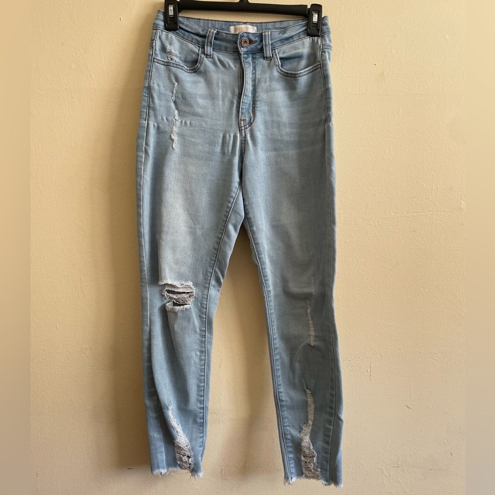 Aphrodite Distressed Jeans